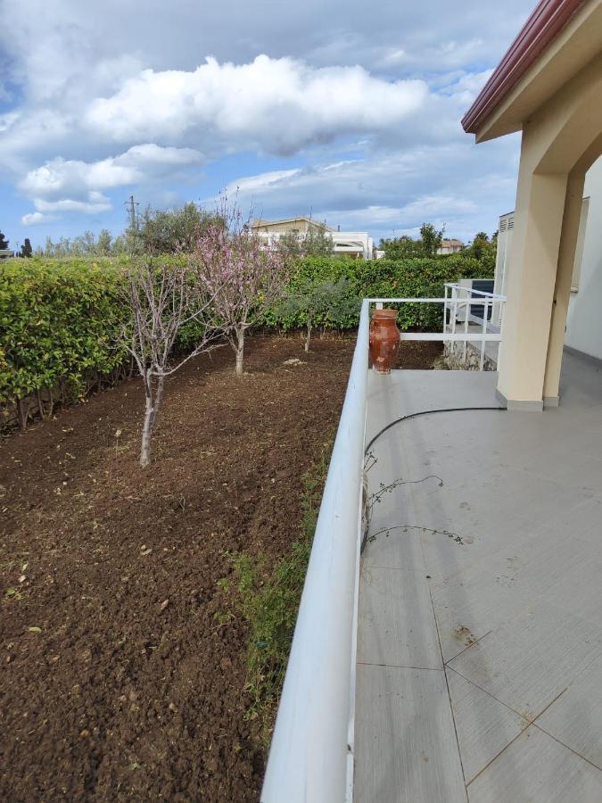 Borgo Aranci - Appartamento In Villa Rosa - 16B Кастелламмаре-дель-Голфо Экстерьер фото